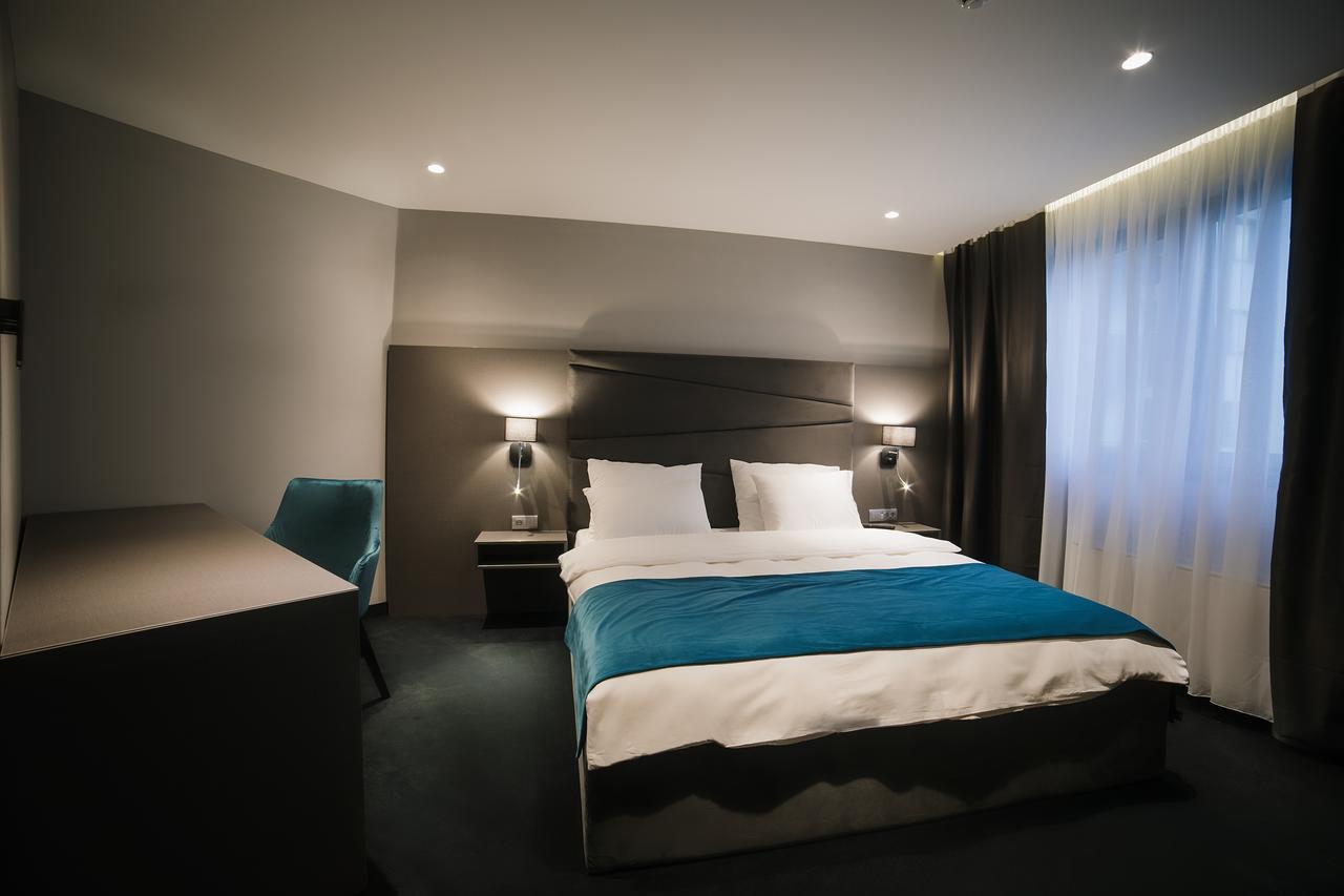 Hotel Bank Kiseljak ภายนอก รูปภาพ